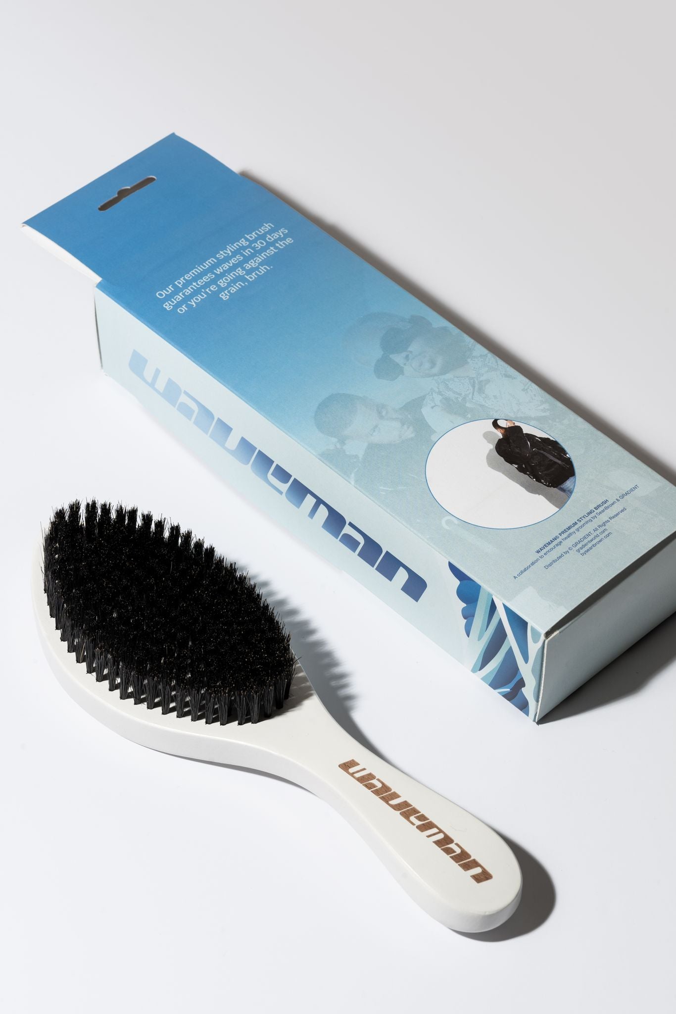 WAVEMAN BRUSH  by SEAN BROWN x GRADIENT